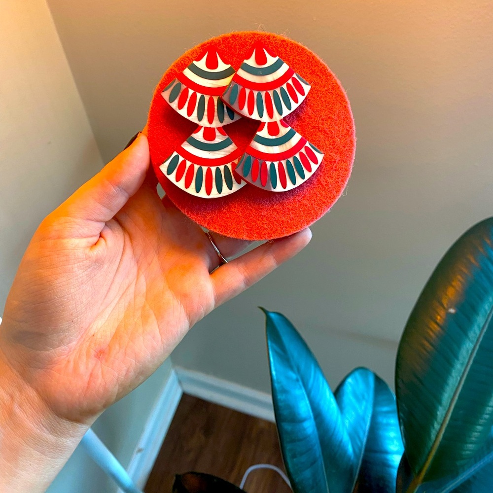 Sunshine Tienda Holiday Earrings